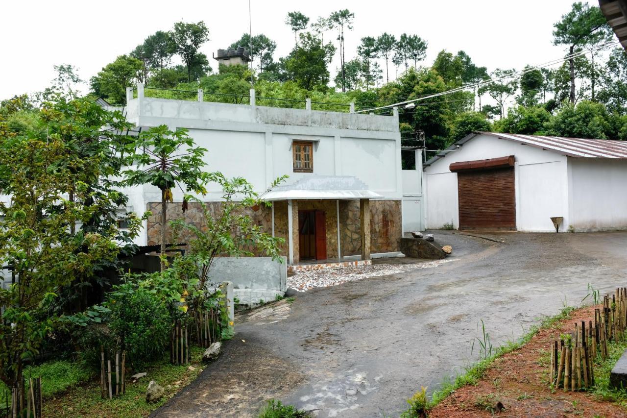 The Hareth Hotel Shillong Exterior photo